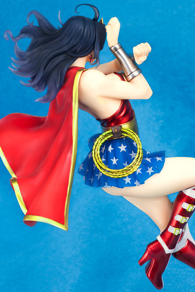 Kotobukiya Bishoujo DC Comics Armored Wonder Woman 2nd Edition Statue